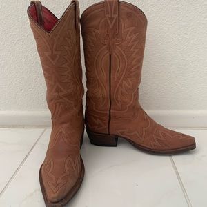 Lane snip toe cowboy boots
